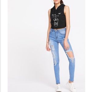 NWT 🌟Blue Distressed Skinny Jeans🌟